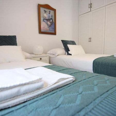 Rentalsevilla Espacioso Apartamento En La Alameda De Hercules Con Parking Buitenkant foto
